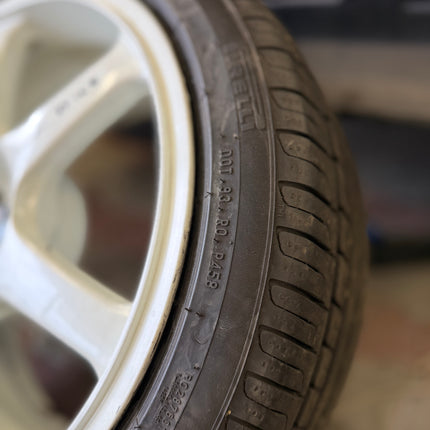 Advan AVS Model 6 - pair