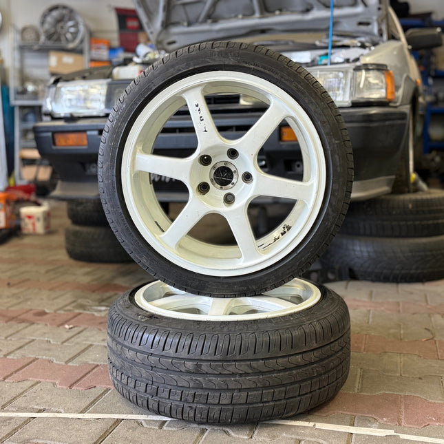 Advan AVS Model 6 - pair