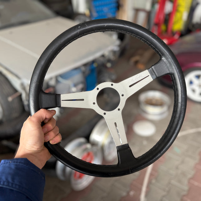 NARDI Classic Leather Steering Wheel