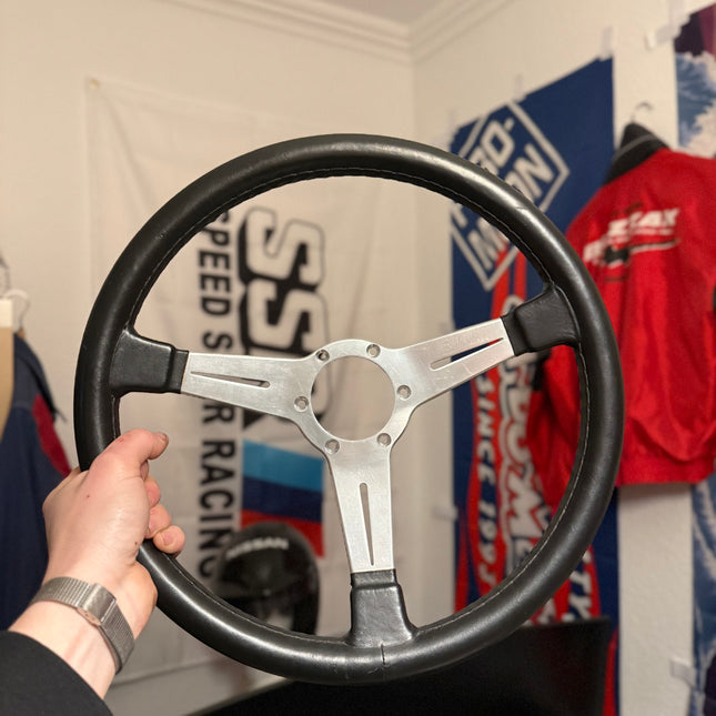 NARDI Classic ND365 Leather Steering Wheel