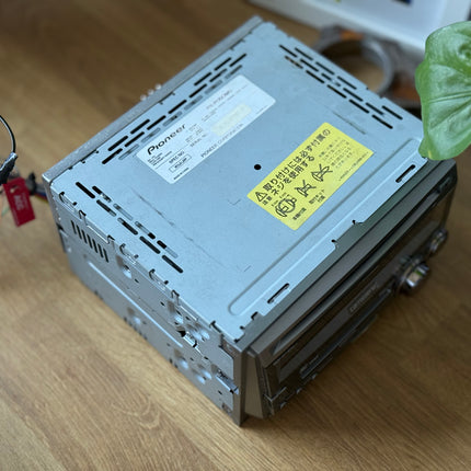 Pioneer Carrozzeria FH-P050MD Radio