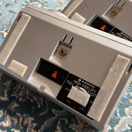 Sanyo FSP-V740 RED SOUND Shelf Speaker