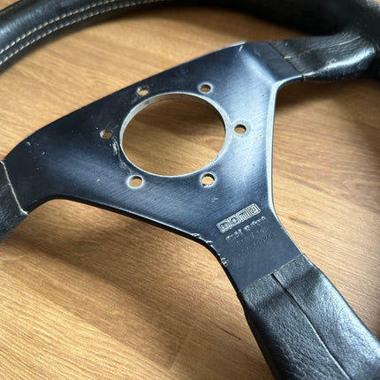 MOMO Monte Carlo v35 Leather Steering Wheel
