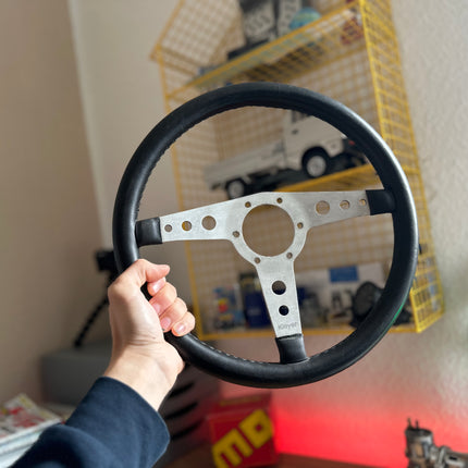KLEYER 330mm Leather Steering Wheel