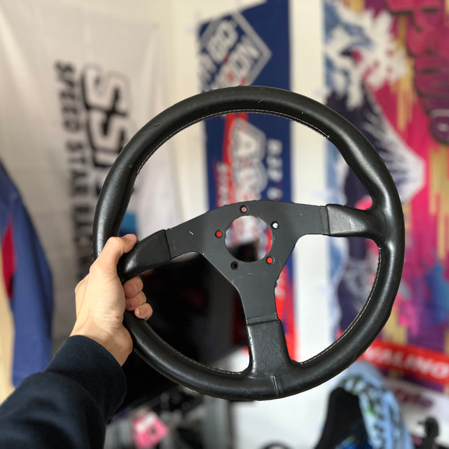VICTOR 3L36 Leather Steering Wheel