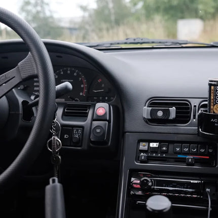 A/C universal cupholder