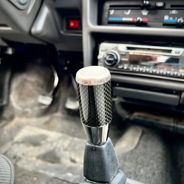 NISMO Midlogo carbon shift knob
