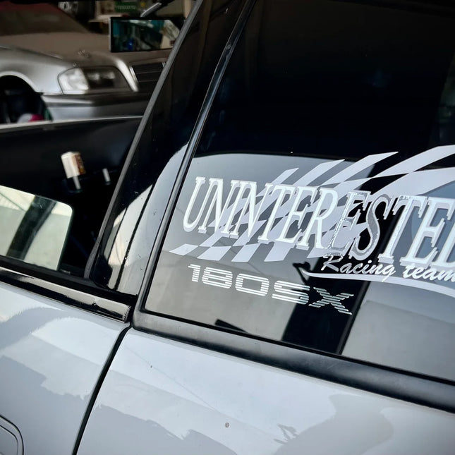 UNINTERESTED Racing Team - die